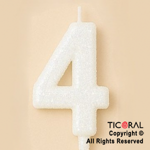 VELA NUMERAL CHICO 5.5 CM CON GIBRE BLANCO NUMERO 4 x 1